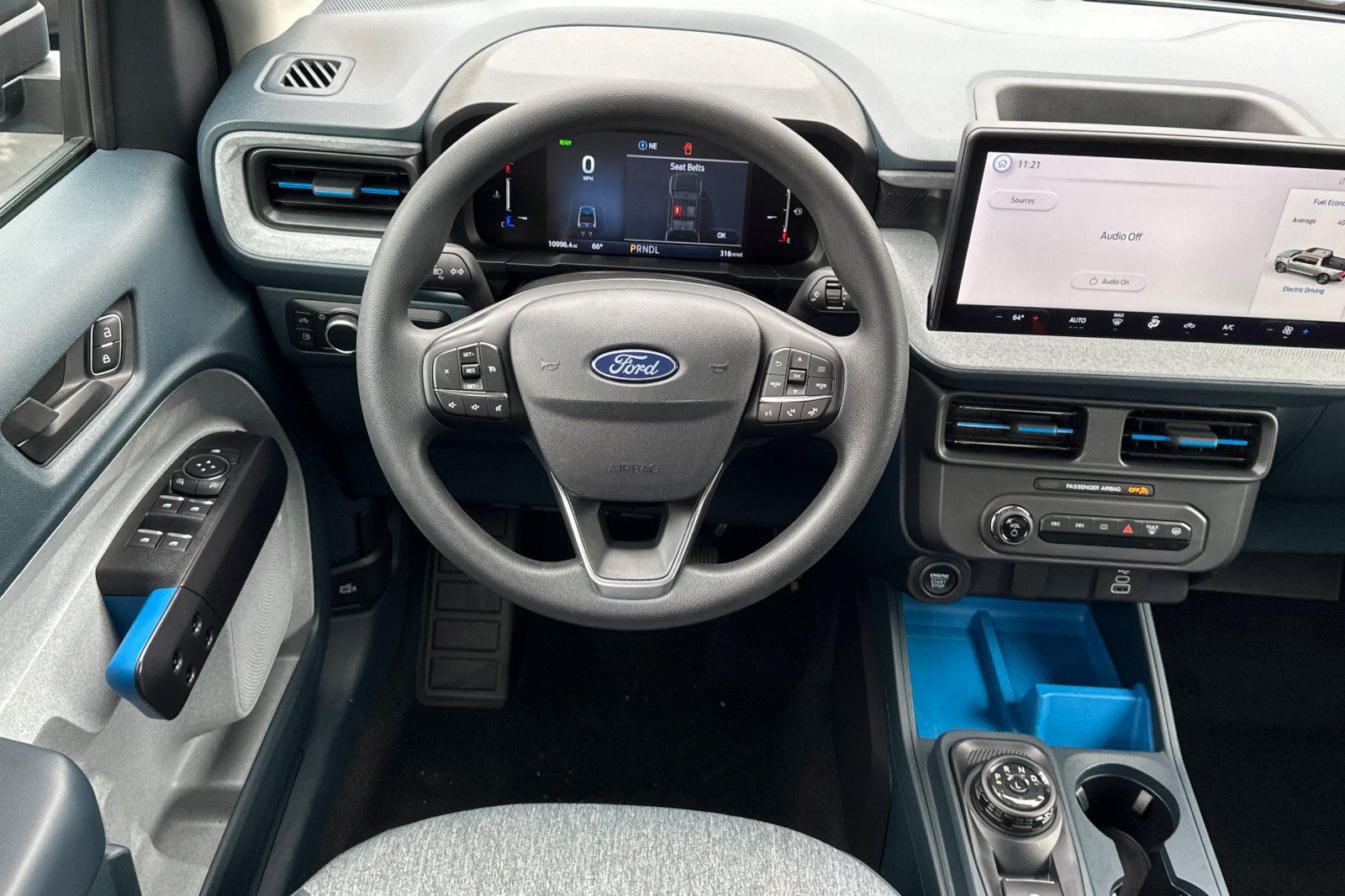 Certified 2025 Ford Maverick XLT FWD image 17