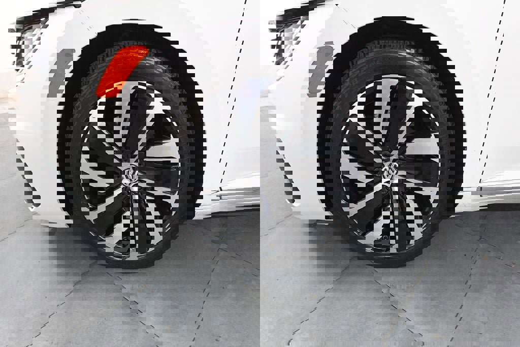 Used 2019 Volkswagen Arteon SE image 28