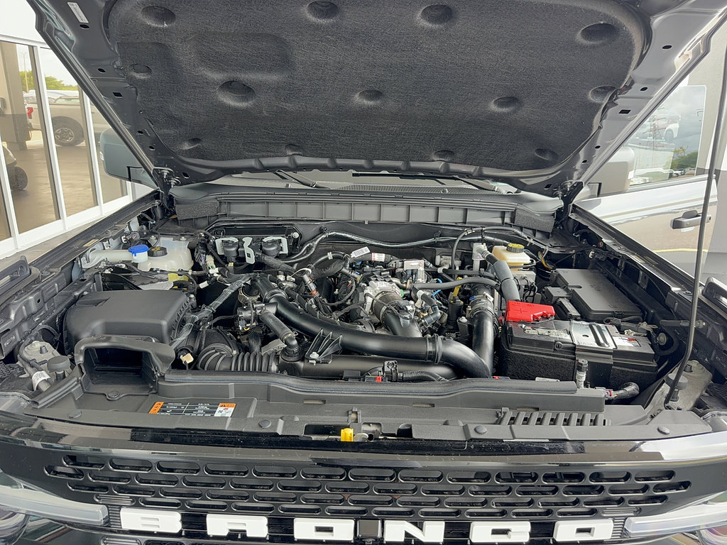 Certified 2023 Ford Bronco Wildtrak AWD/4WD image 38