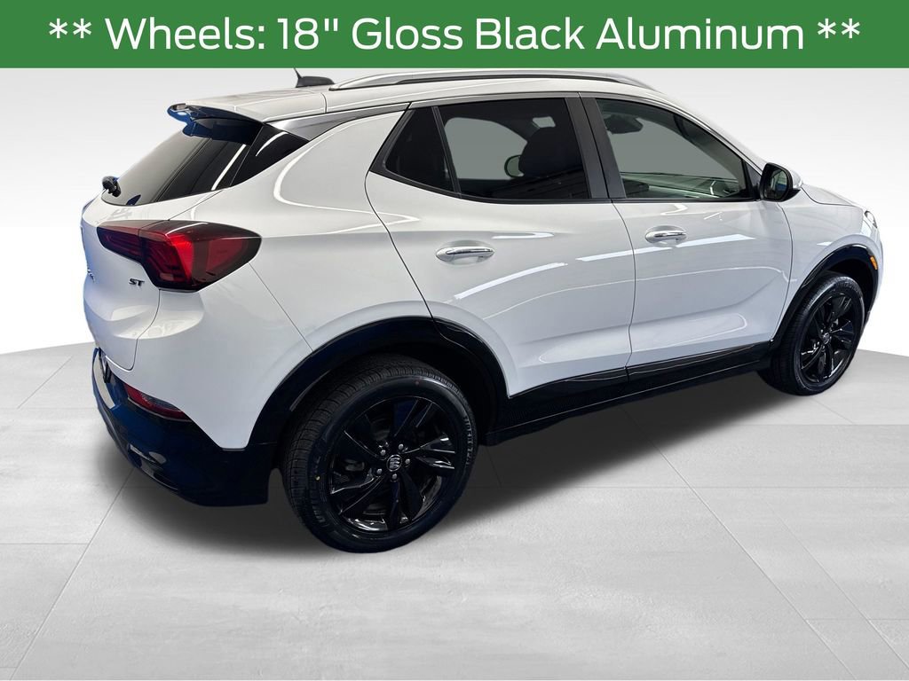 Used 2024 Buick Encore GX Sport Touring AWD/4WD image 5