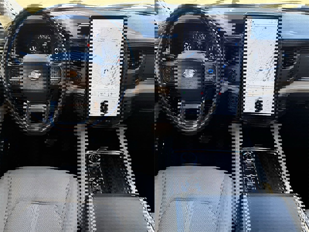 Certified 2023 Ford Expedition Max Platinum image 11