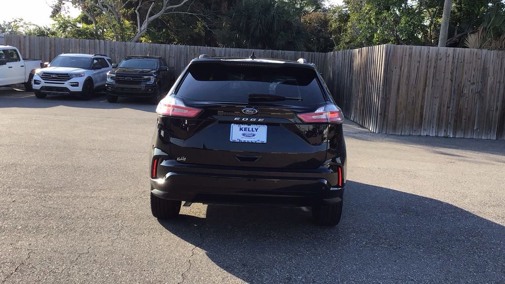 Certified 2024 Ford Edge ST-Line image 4