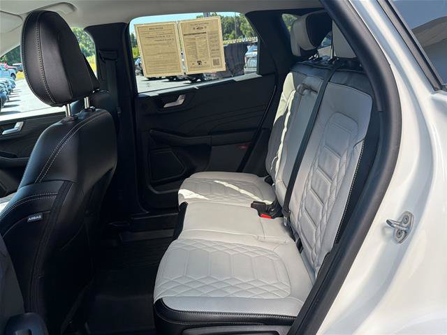 Certified 2023 Ford Escape Platinum w/ Premium Technology Package AWD/4WD image 38