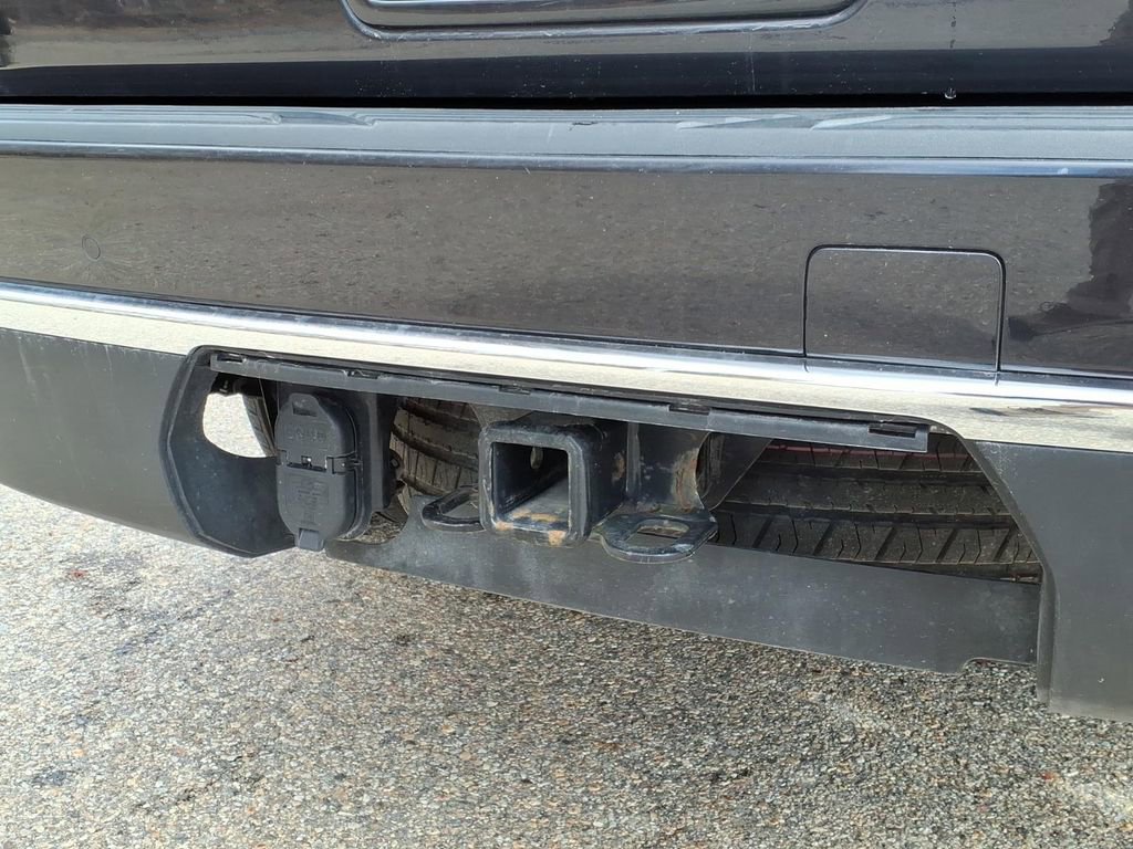 Used 2024 Chevrolet Tahoe LT image 11