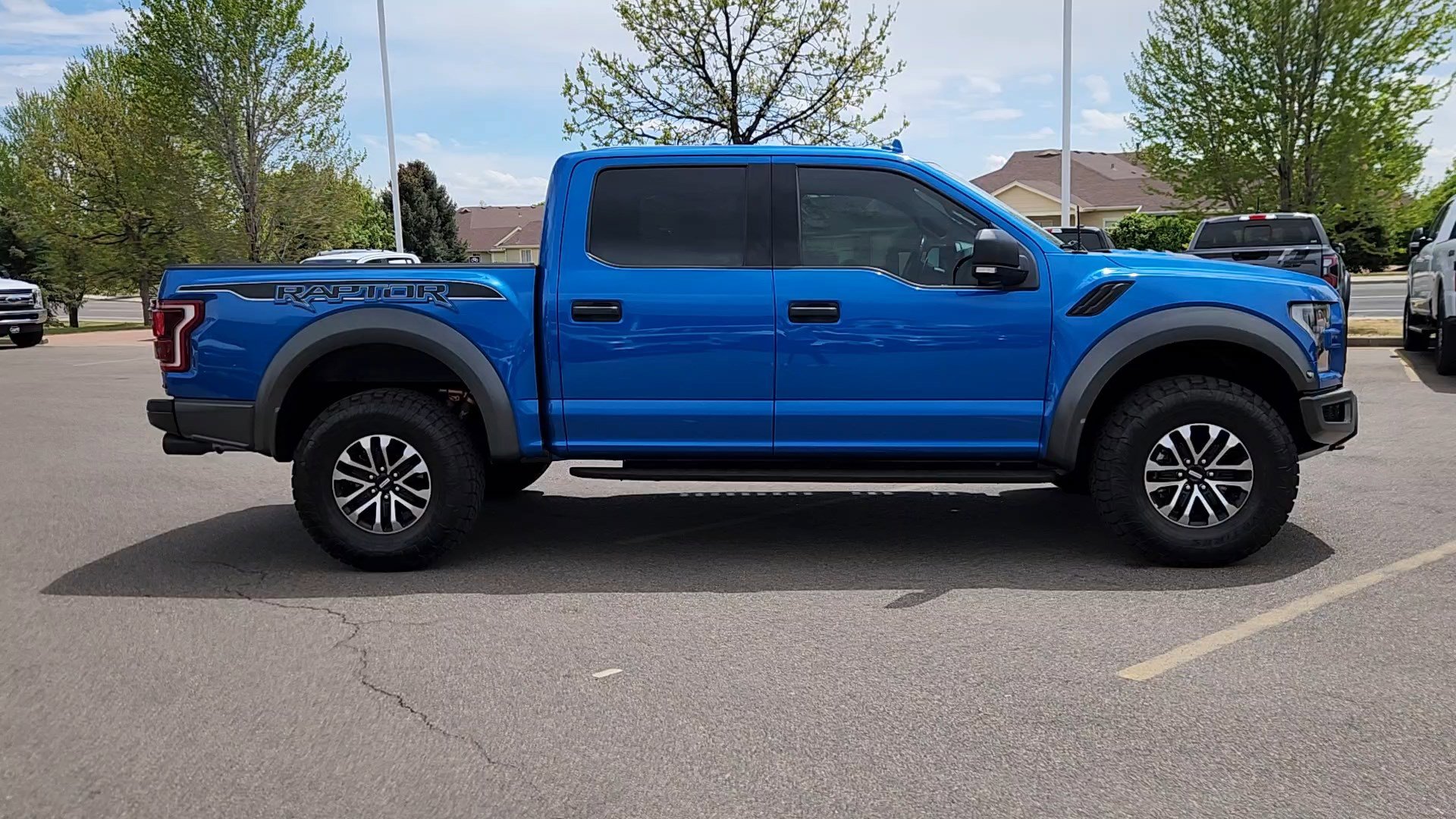 Certified 2020 Ford F150 Raptor w/ Equipment Group 801A Mid AWD/4WD image 11