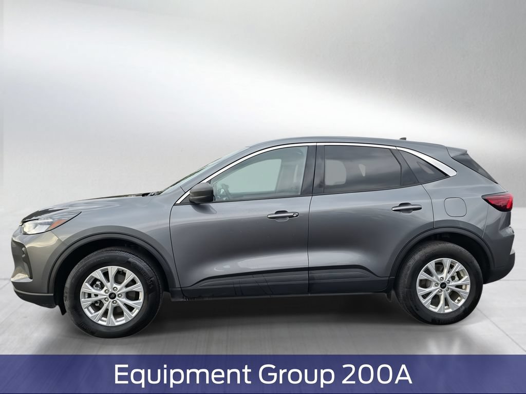 Certified 2024 Ford Escape Active AWD/4WD image 3