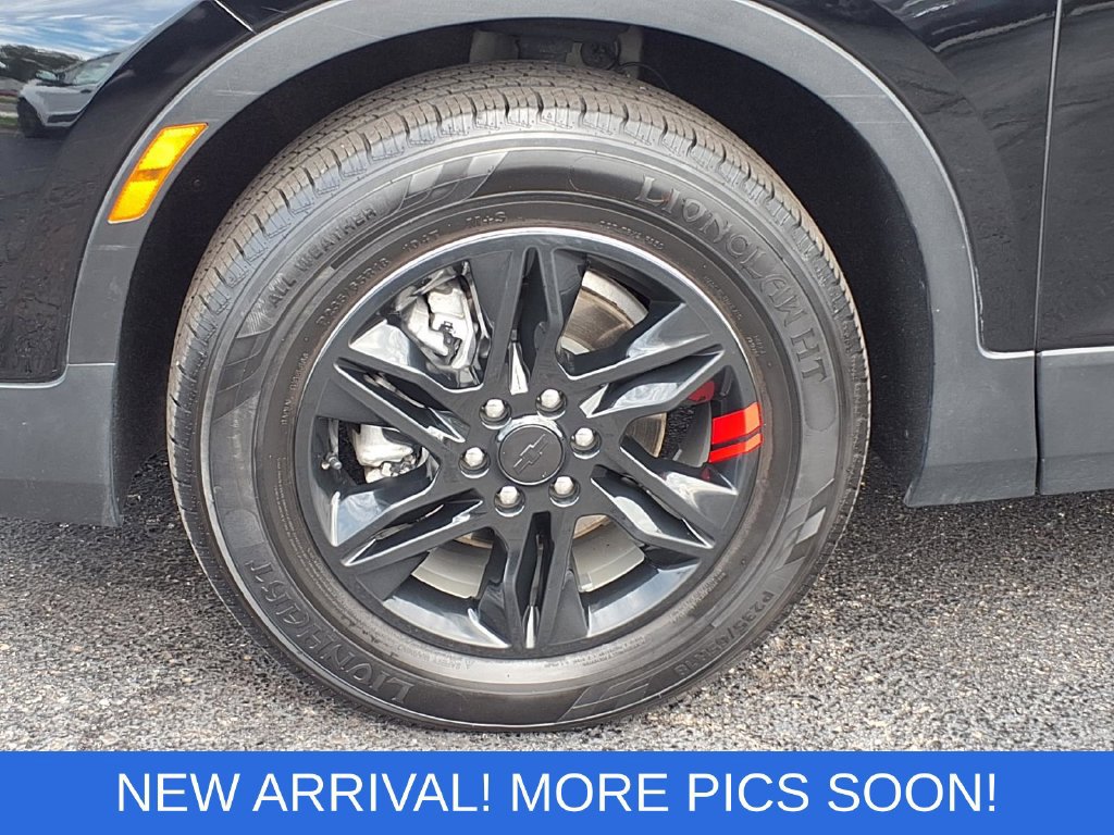 Used 2022 Chevrolet Blazer LT FWD image 24