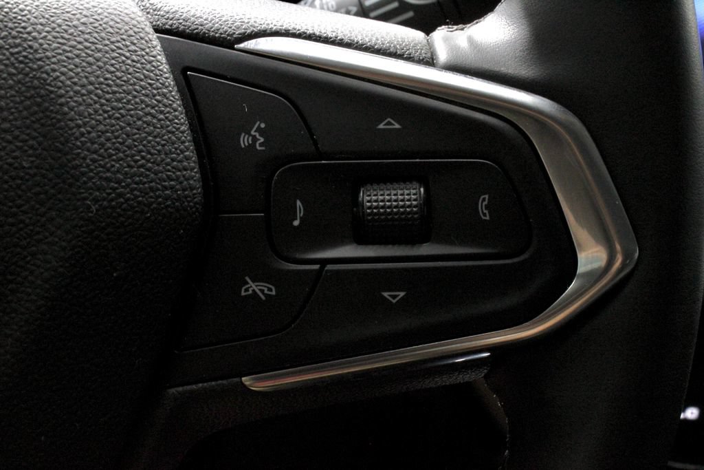 Used 2025 Chevrolet Trax ACTIV w/ Driver Confidence Package FWD image 28