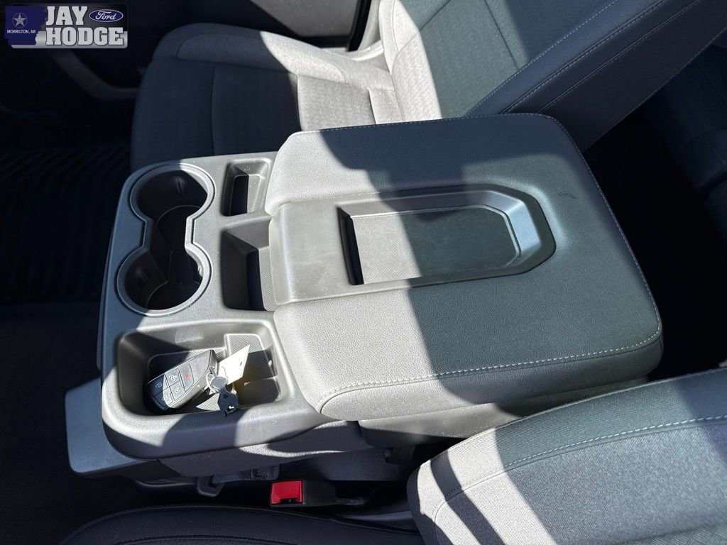 Used 2025 Chevrolet Silverado 2500 Custom w/ Custom Value Package image 31