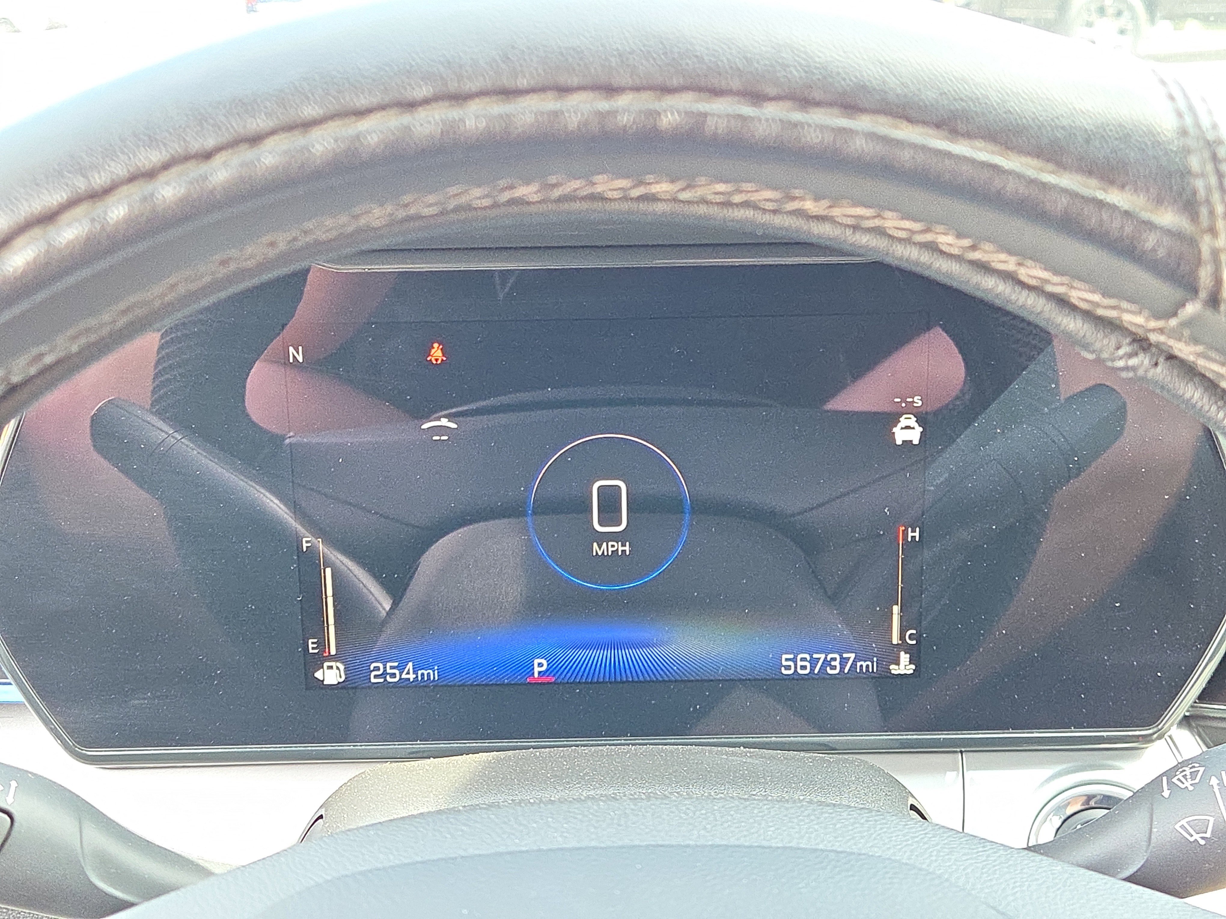 Used 2025 Chevrolet Trax LT w/ Driver Confidence Package FWD image 21