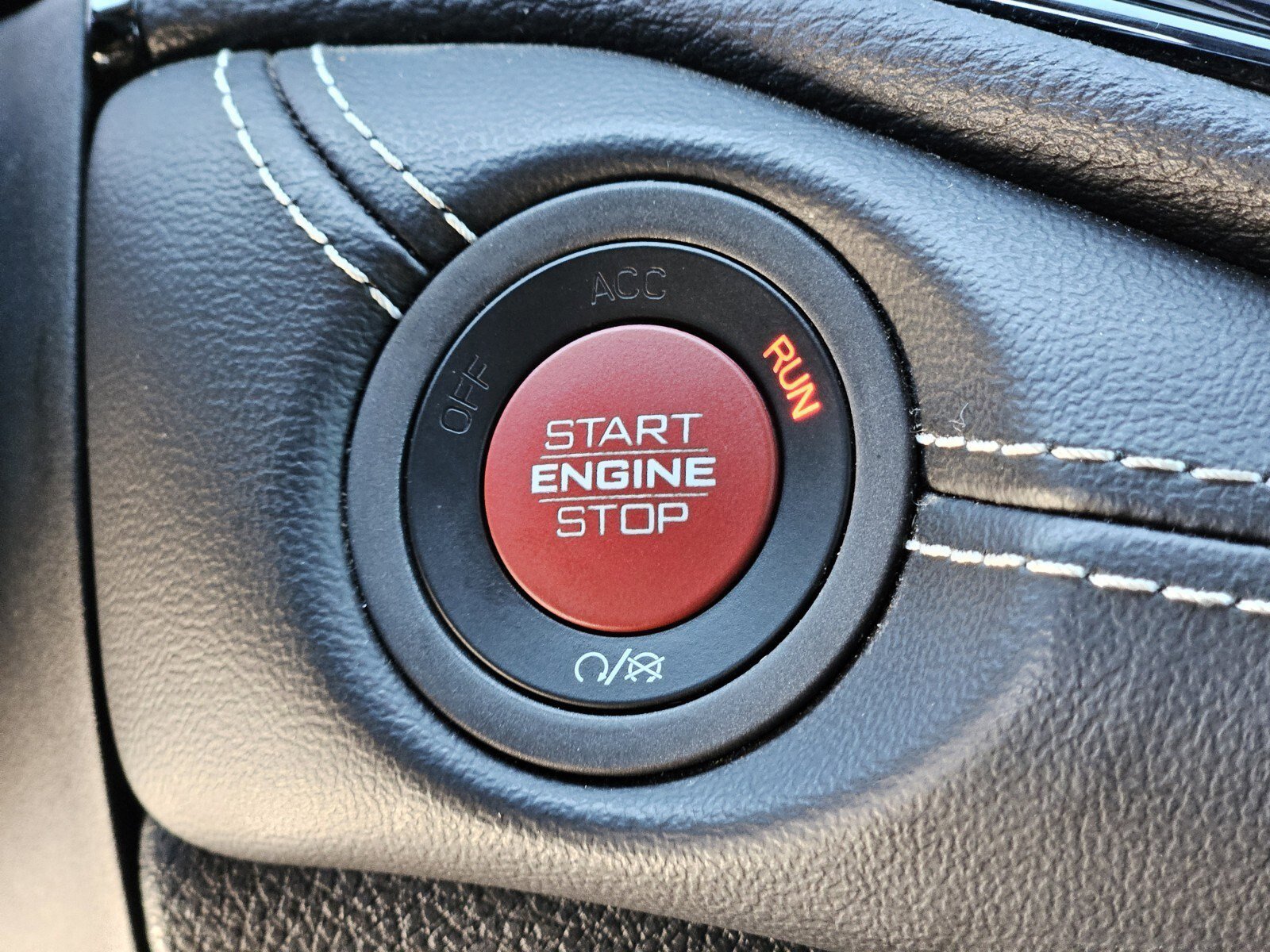 Used 2022 Dodge Durango SRT w/ Black Package image 25