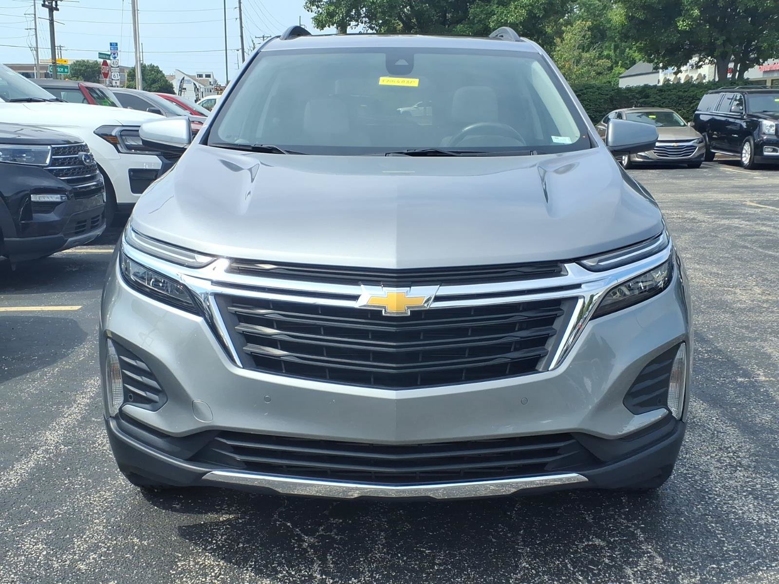 Used 2024 Chevrolet Equinox LT FWD image 29