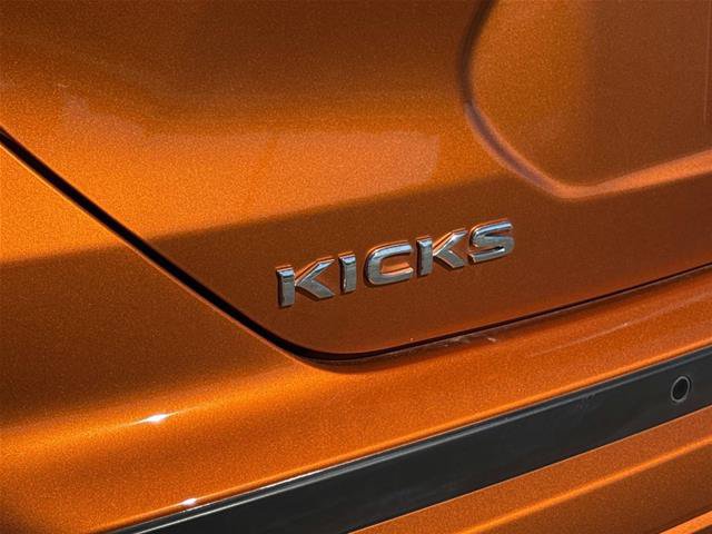 Used 2024 Nissan Kicks SV FWD image 10