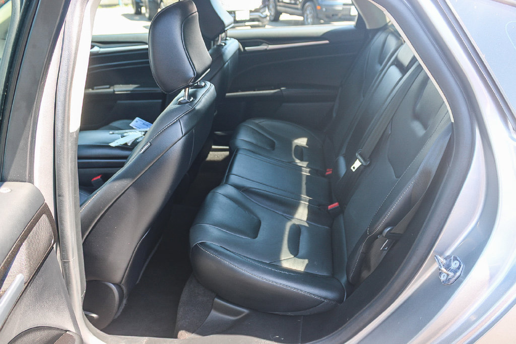 Certified 2020 Ford Fusion Titanium FWD image 20