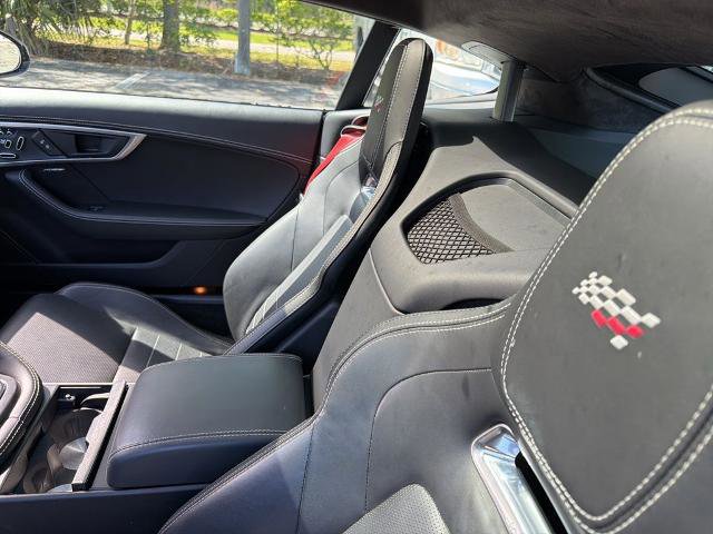 Used 2020 Jaguar F-TYPE Checkered Flag image 10