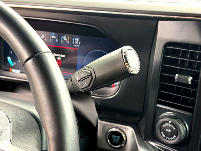 Certified 2025 Ford F250 Platinum AWD/4WD image 22
