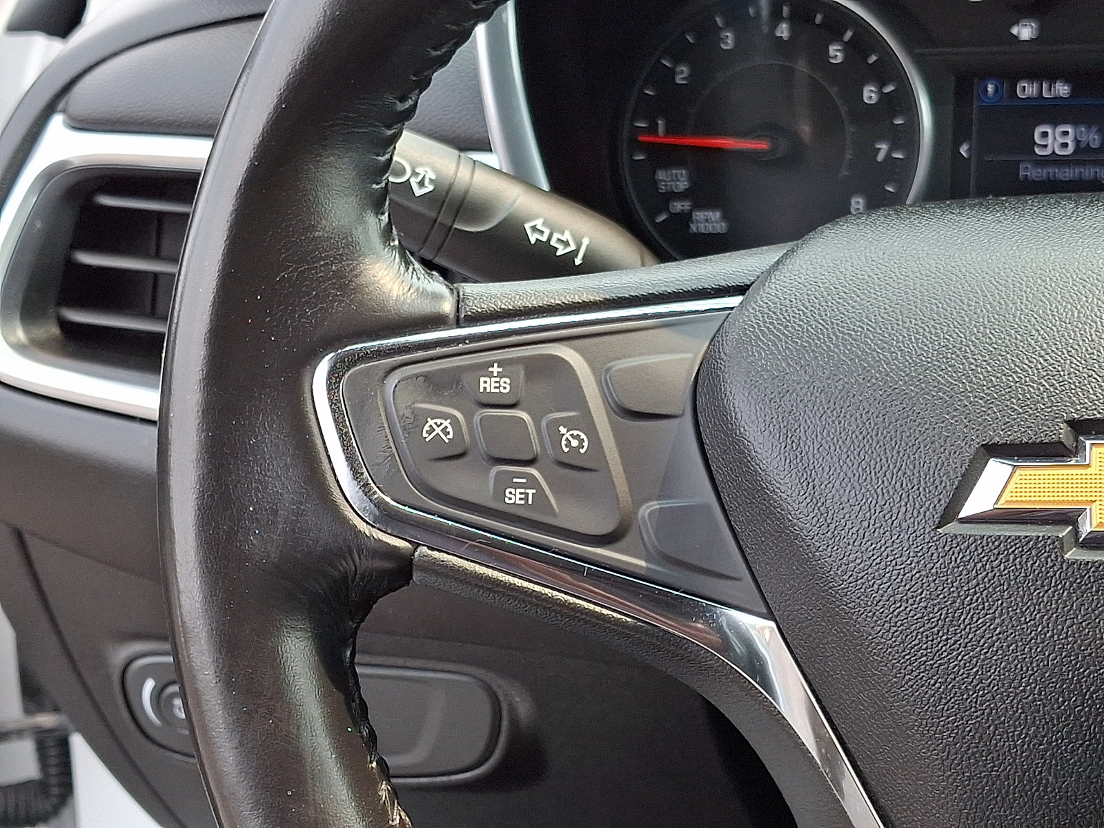 Used 2019 Chevrolet Equinox LT FWD image 21