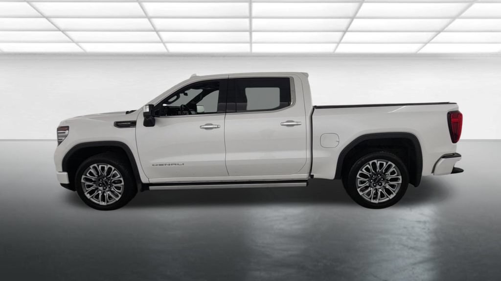Used 2025 GMC Sierra 1500 Denali Ultimate AWD/4WD image 5