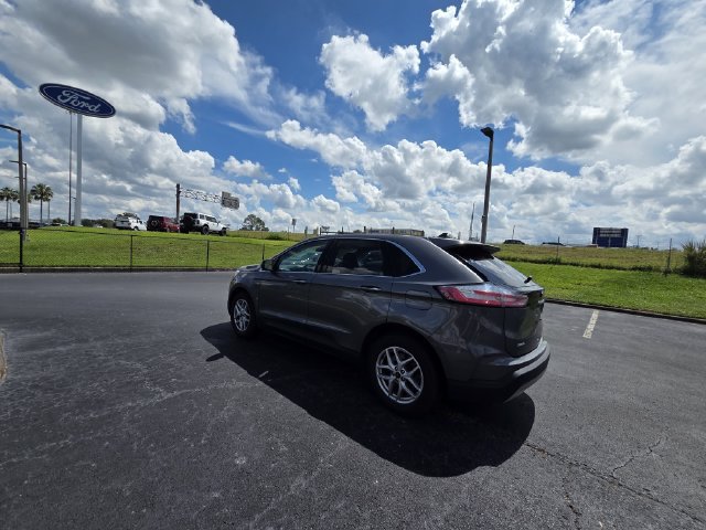 Certified 2024 Ford Edge SEL AWD/4WD image 7