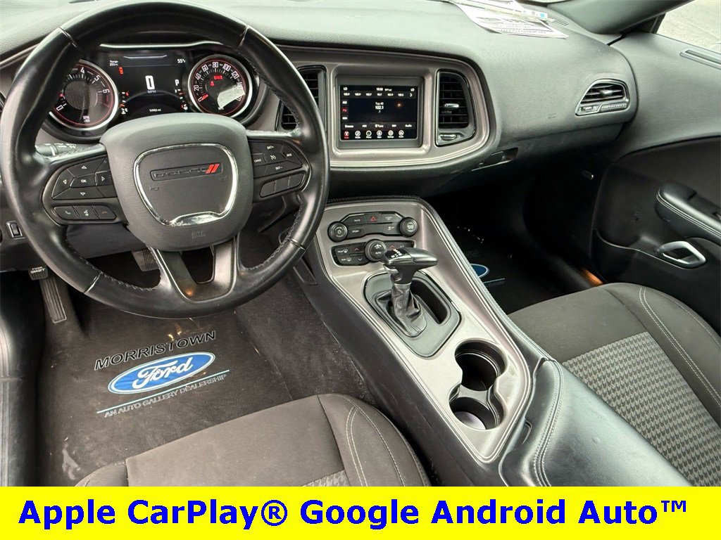 Used 2023 Dodge Challenger SXT image 13