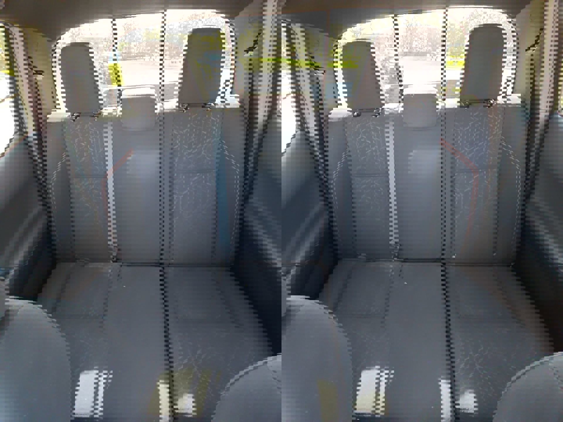 Used 2017 Toyota Tacoma TRD Off-Road w/ Premium & Technology Package image 21