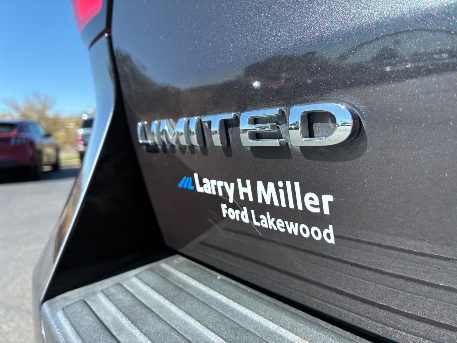 Certified 2024 Ford Expedition Limited image 23