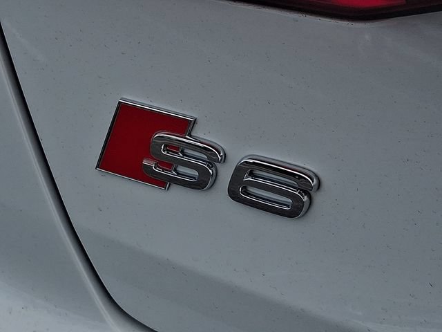 Used 2020 Audi S6 Premium Plus AWD/4WD image 30