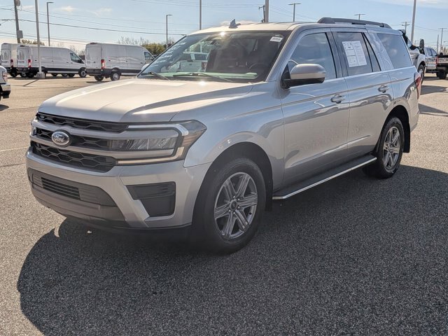 Certified 2023 Ford Expedition XLT RWD image 8