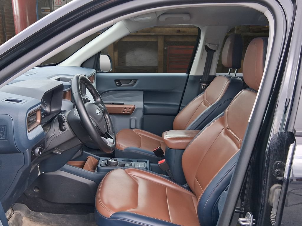 Certified 2024 Ford Maverick Lariat w/ FX4 Off-Road Package AWD/4WD image 16
