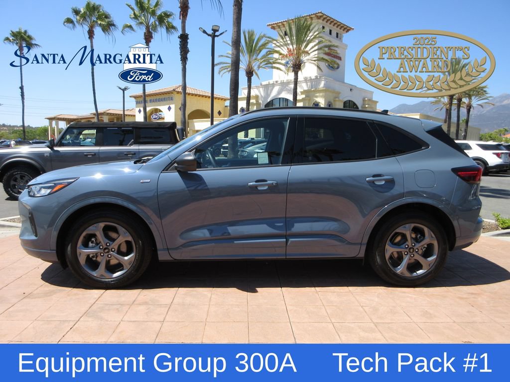 Certified 2023 Ford Escape ST-Line w/ Tech Pack #1 FWD image 1