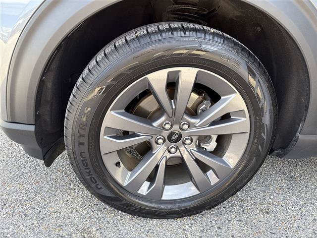 Certified 2023 Ford Explorer XLT w/ Equipment Group 202A RWD image 34