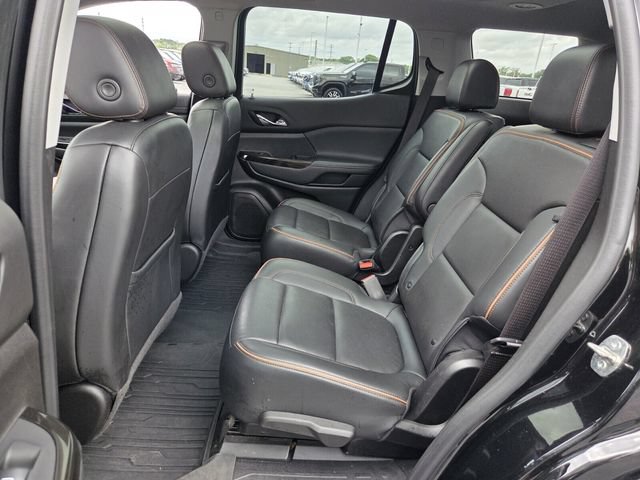 Used 2022 GMC Acadia AT4 w/ Technology Package AWD/4WD image 10