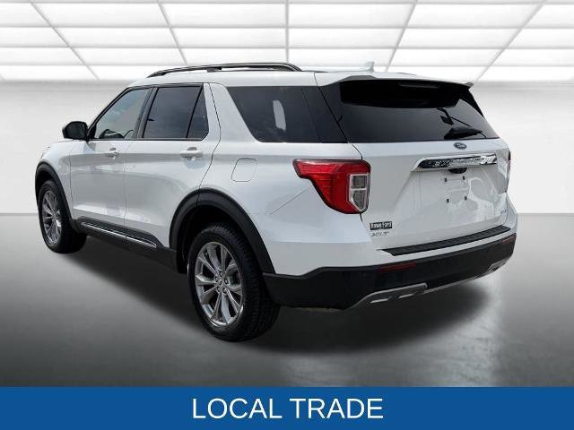 Certified 2022 Ford Explorer XLT w/ Equipment Group 202A image 2