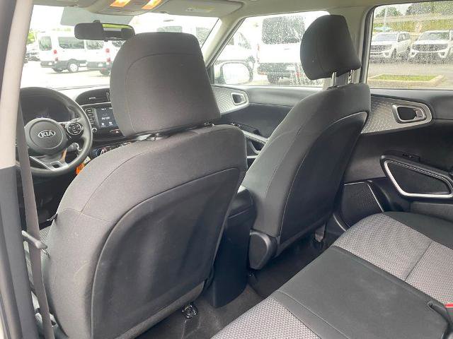 Used 2021 Kia Soul LX FWD image 28