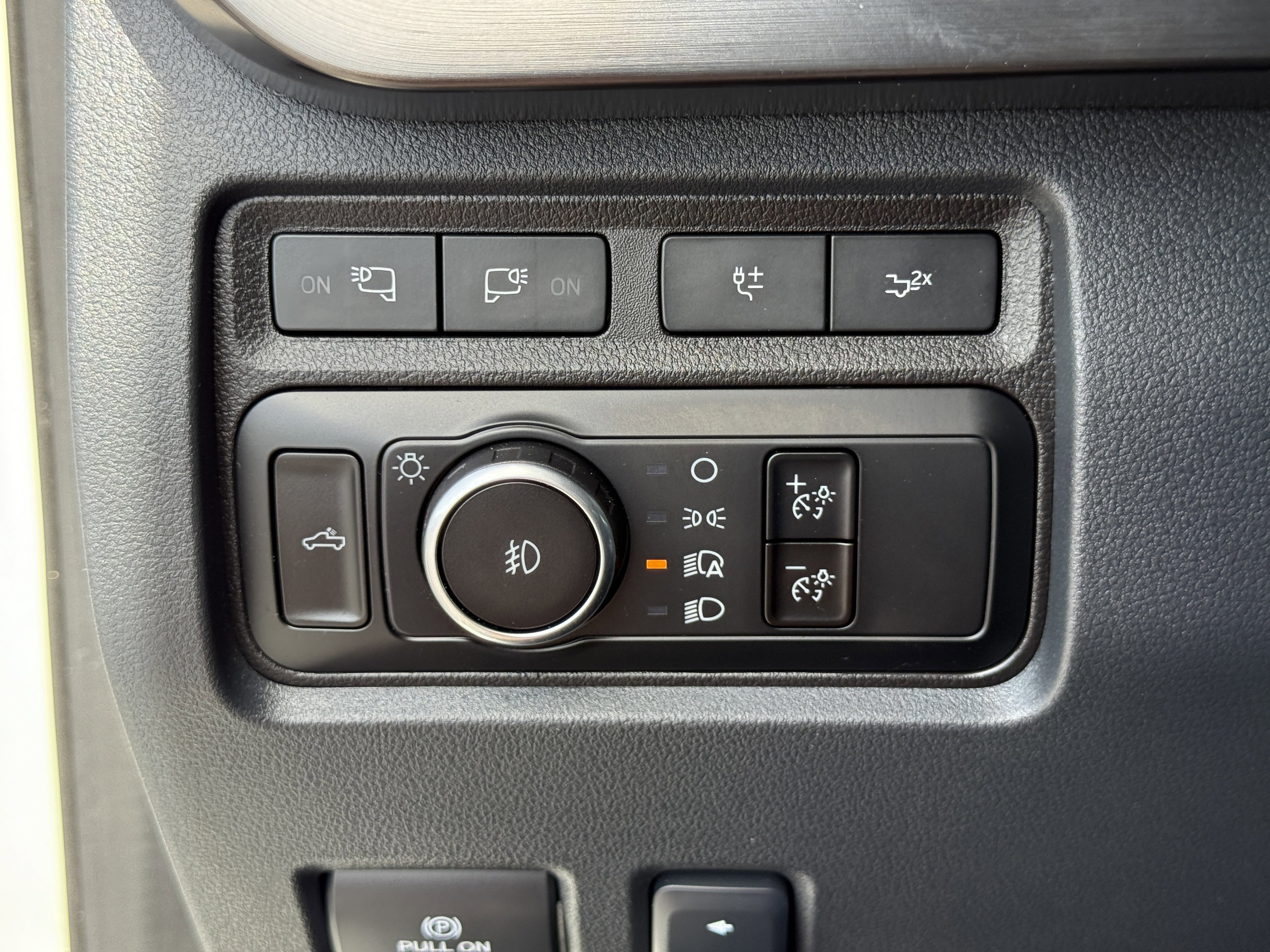 Certified 2024 Ford F450 Lariat w/ Lariat Ultimate Package image 25