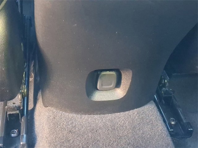 Used 2021 Chevrolet Malibu RS image 11