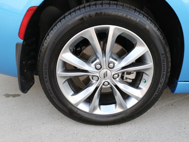 Used 2023 Dodge Charger SXT AWD/4WD image 8