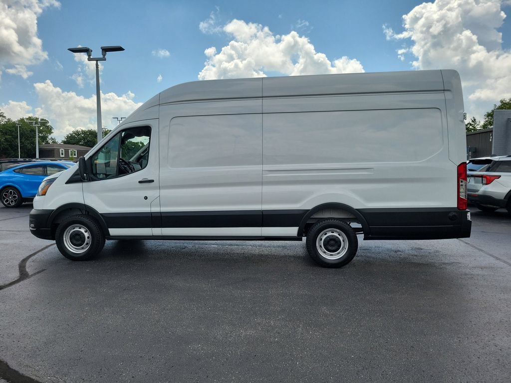 Certified 2025 Ford Transit 250 148 High Roof Extended RWD image 7