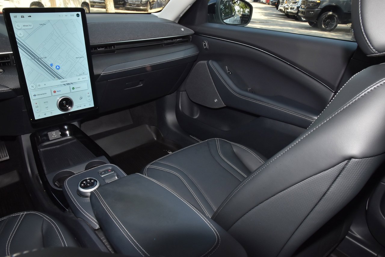 Certified 2023 Ford Mustang Mach-E Premium AWD/4WD image 17