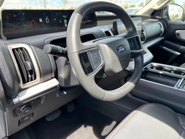 Certified 2025 Ford Expedition Active AWD/4WD image 26