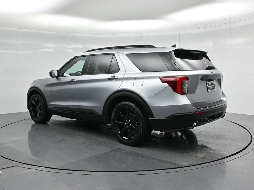 Certified 2023 Ford Explorer ST-Line w/ Class IV Trailer Tow Package image 16