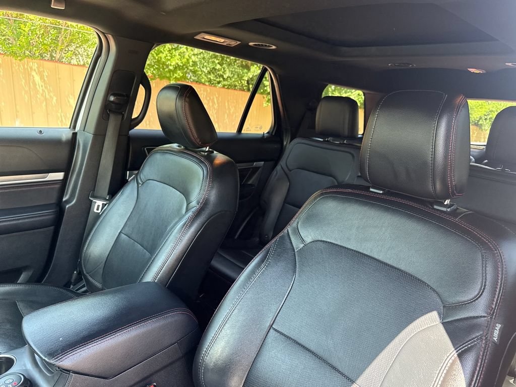 Certified 2018 Ford Explorer Sport AWD/4WD image 17