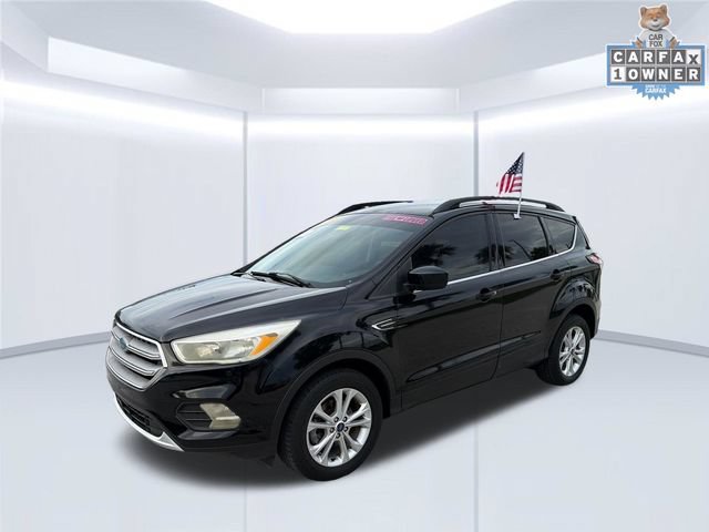 Certified 2018 Ford Escape SE w/ SE Sync 3 Package FWD image 3