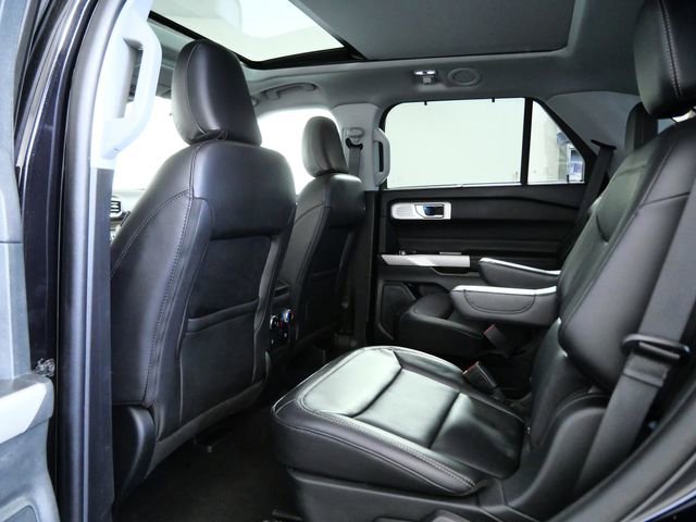Certified 2023 Ford Explorer Limited w/ Limited Technology Package AWD/4WD image 13