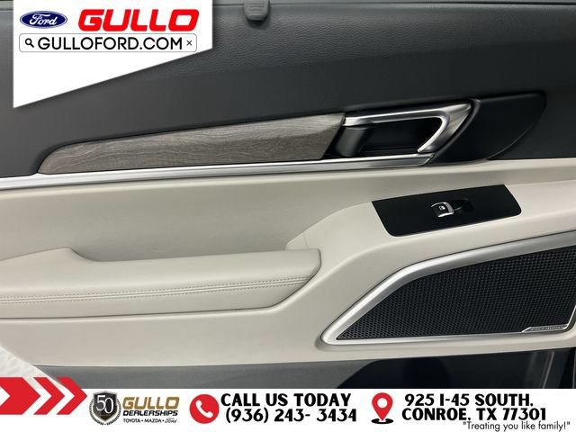 Used 2021 Kia Telluride EX w/ EX Premium Package AWD/4WD image 17