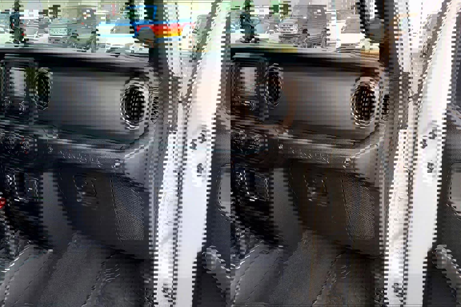 Used 2020 Jeep Wrangler Unlimited Sport image 19