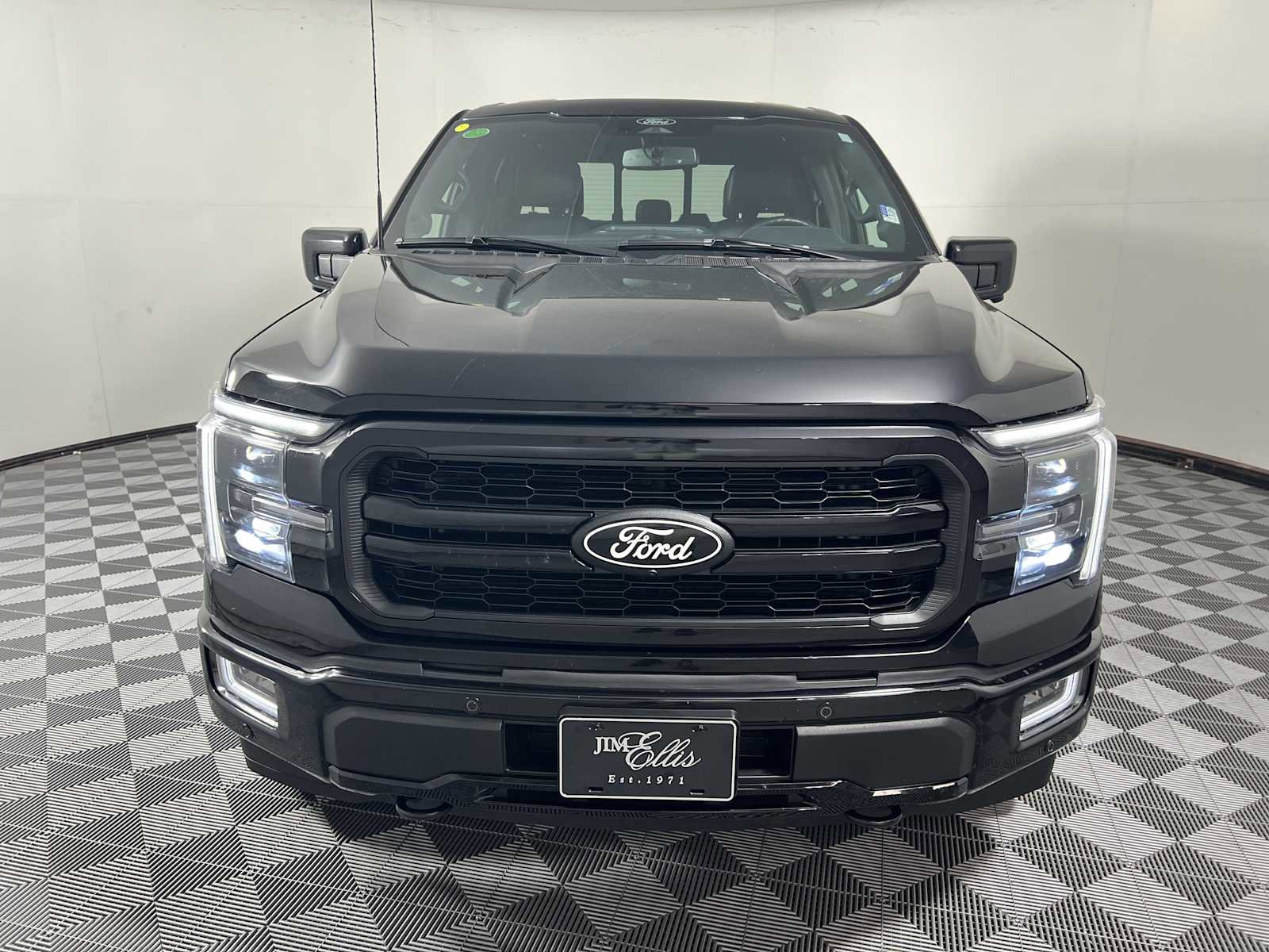 Certified 2024 Ford F150 Lariat w/ Bed Utility Package AWD/4WD image 3