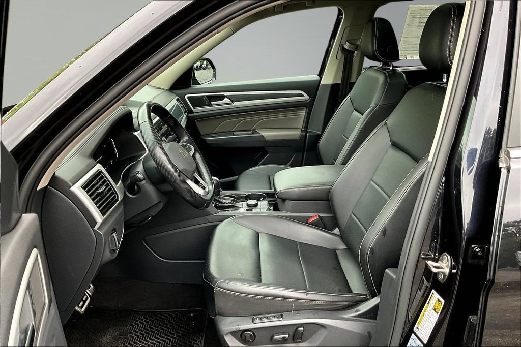 Used 2021 Volkswagen Atlas SEL R-Line w/ MDO Package (Bench Seat) AWD/4WD image 23