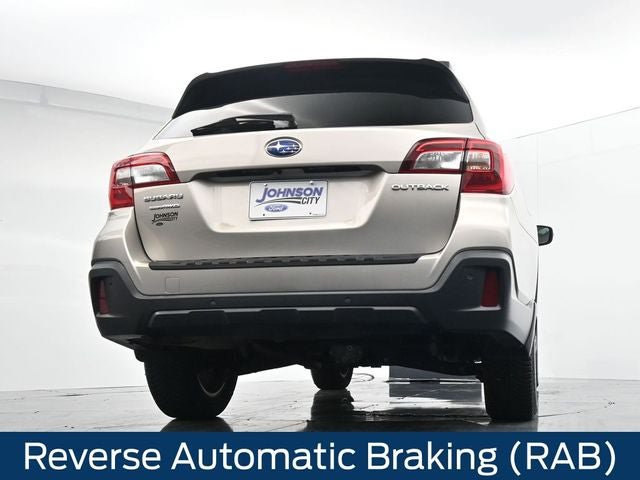 Used 2018 Subaru Outback 2.5i Limited AWD/4WD image 32