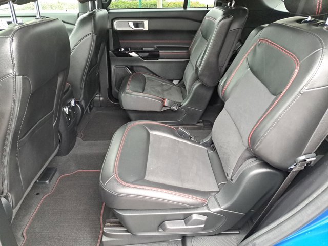 Certified 2022 Ford Explorer ST-Line w/ Class IV Trailer Tow Package image 11